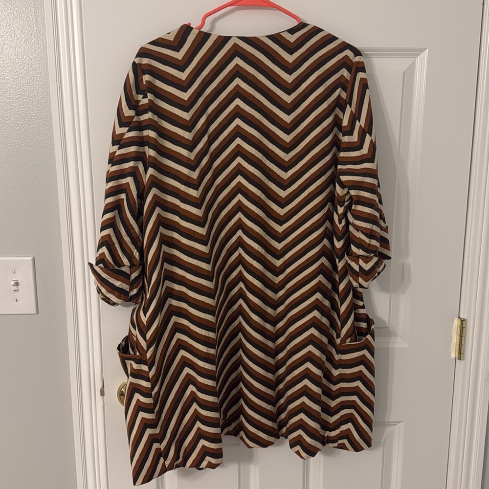 Long open duster jacket. - Picture 2 of 4